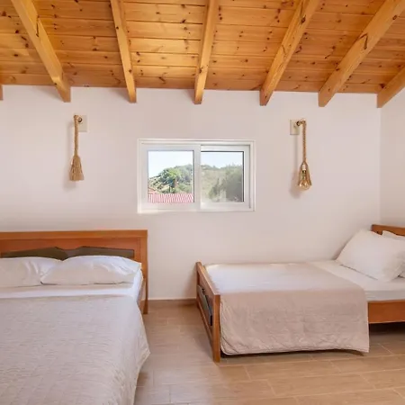 Fioro Villa *